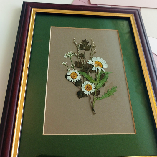 Pressed Flower Art - Old World Elegance