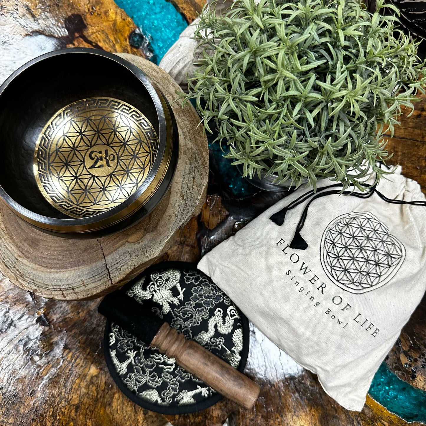 Hand Beaten & Engraved Singing Bowl - Flower of Life